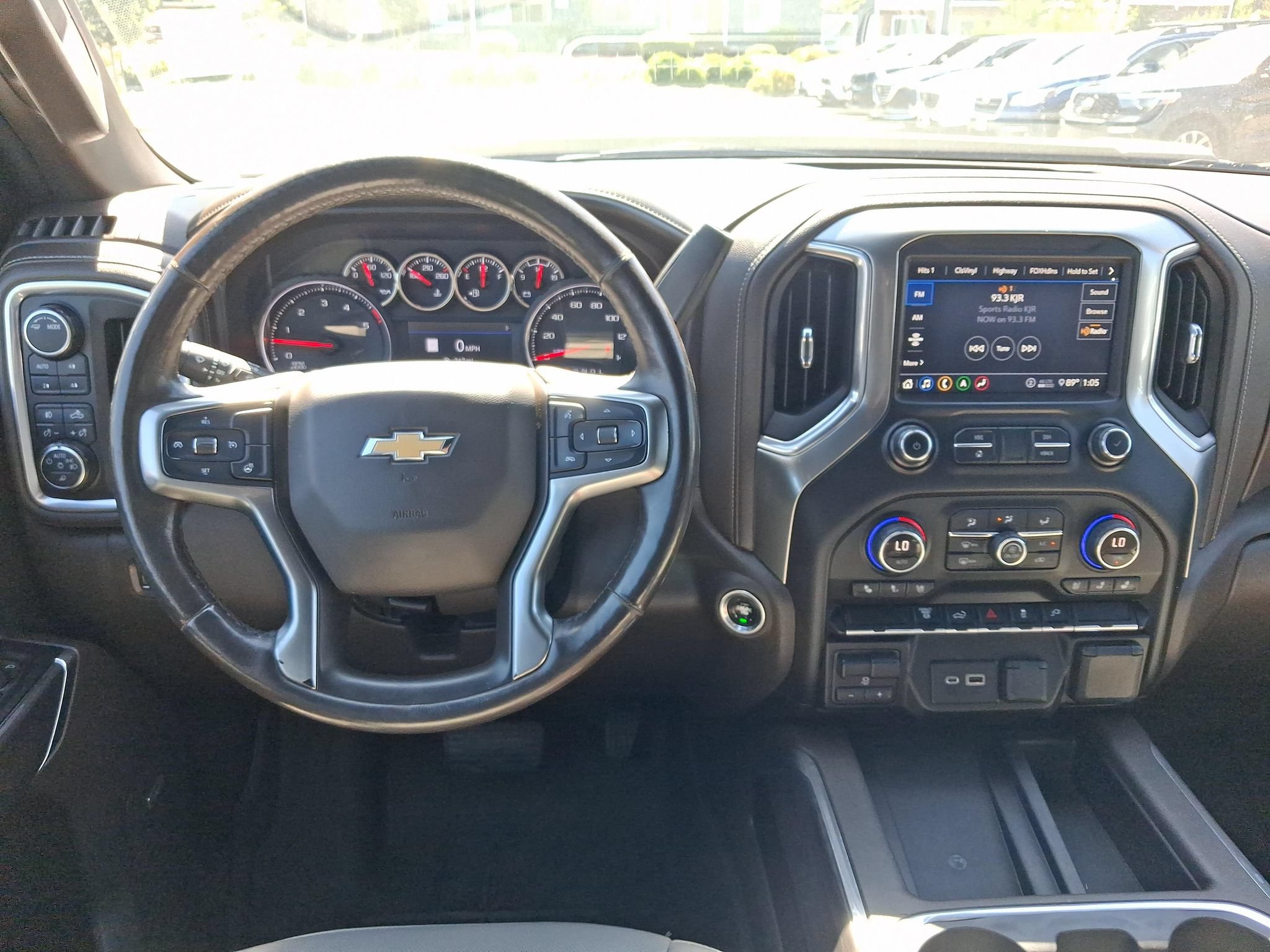 Used 2020 Chevrolet Silverado 3500 LTZ w/ LTZ Convenience Package AWD/4WD image 11