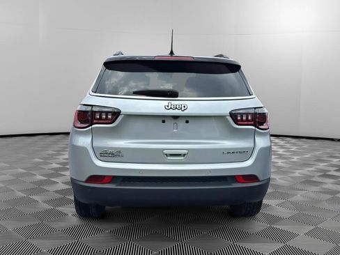 Used 2025 Jeep Compass Limited w/ Mopar Graphics Package AWD/4WD image 8