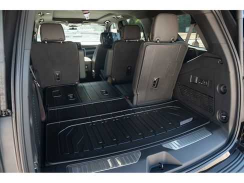 New 2026 GMC Yukon AT4 w/ AT4 Premium Plus Package AWD/4WD image 35