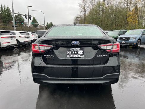 Used 2023 Subaru Legacy Premium image 6