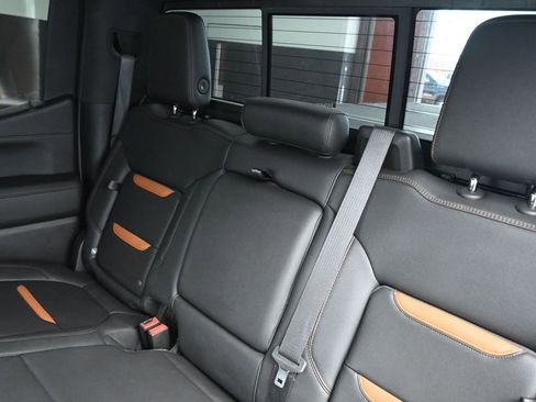 Used 2019 GMC Sierra 1500 AT4 w/ AT4 Premium Package image 19