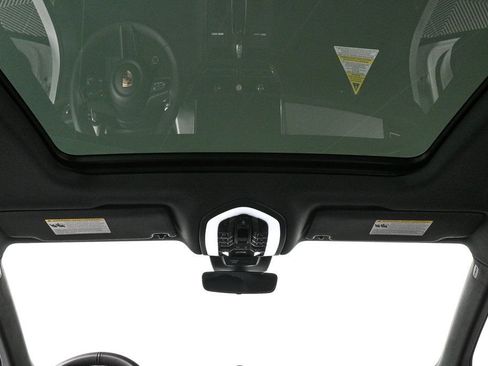 Certified 2026 Porsche Macan AWD/4WD image 20