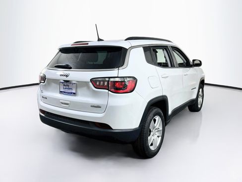 Used 2022 Jeep Compass Latitude AWD/4WD image 5