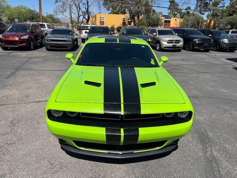 Used 2015 Dodge Challenger R/T Plus RWD image 44