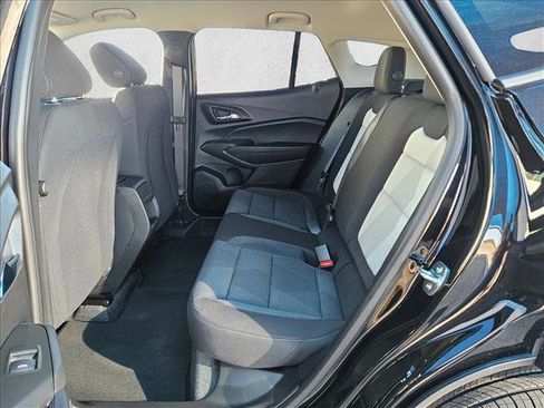 New 2026 Chevrolet Trax LS w/ LS Convenience Package FWD image 16