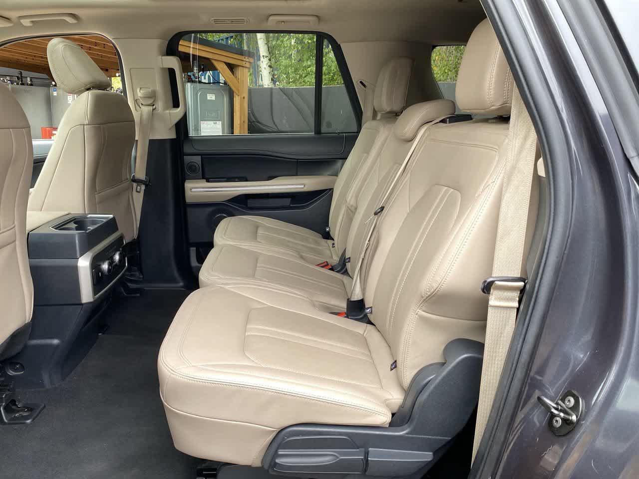 Used 2024 Ford Expedition Max Limited AWD/4WD image 17