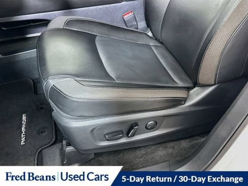 Certified 2024 Nissan Pathfinder SL AWD/4WD image 26
