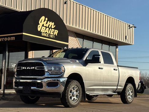 Used 2023 RAM 2500 Tradesman image 1
