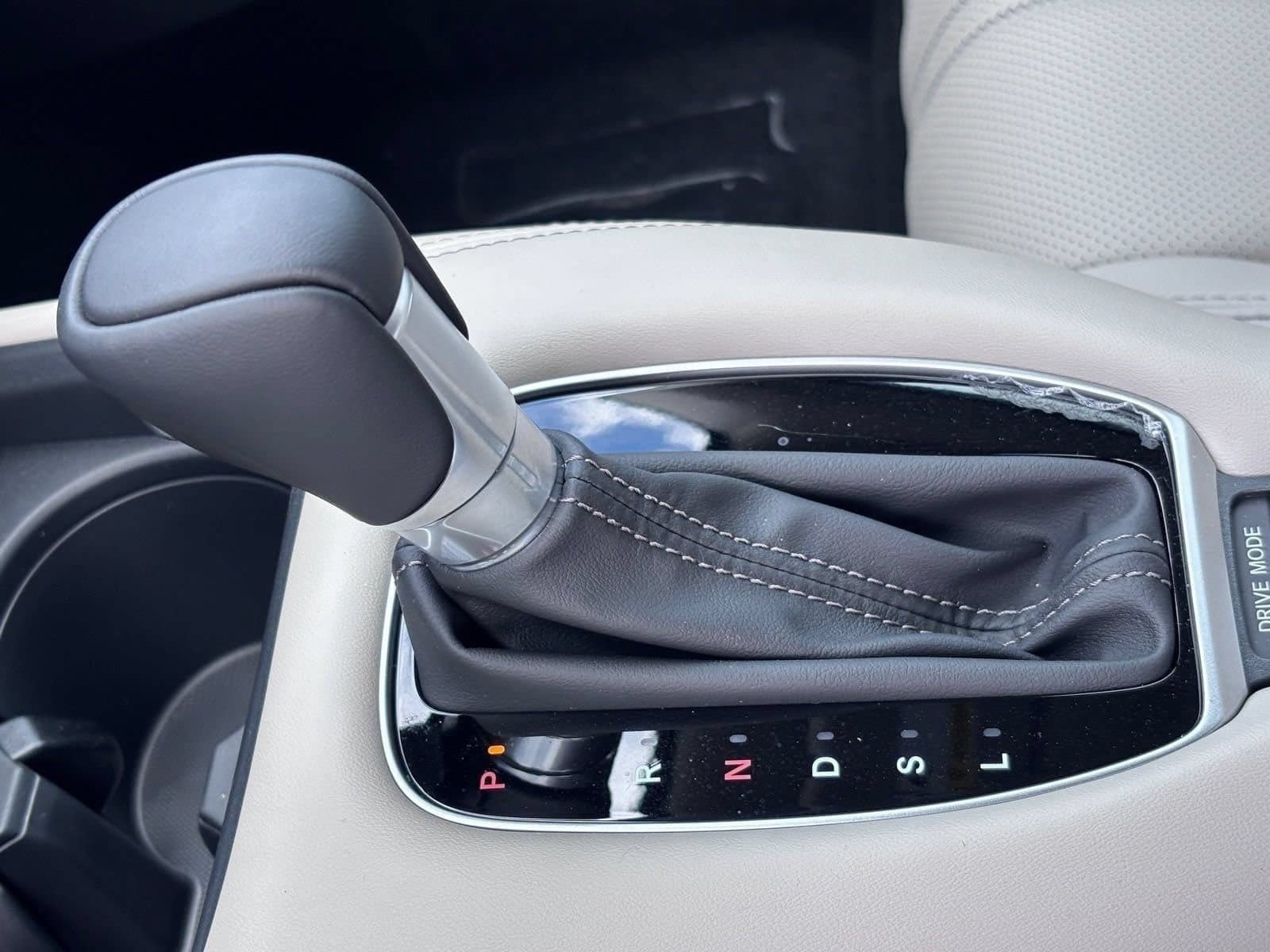 New 2027 Honda HR-V EX-L image 17