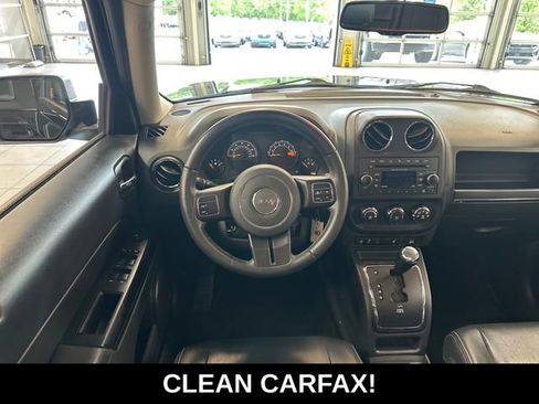 Used 2017 Jeep Patriot High Altitude FWD image 2