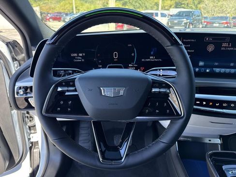 New 2026 Cadillac Lyriq Premium Luxury image 26