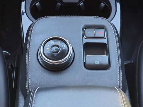 Used 2023 Ford Mustang Mach-E Select image 21