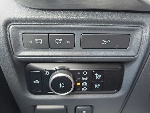 Used 2023 Ford F150 Lariat w/ Equipment Group 502A High AWD/4WD image 38