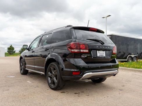 Used 2020 Dodge Journey Crossroad FWD image 5