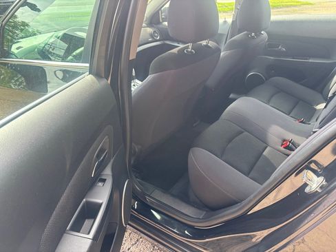 Used 2014 Chevrolet Cruze LT w/ All-Star Edition FWD image 10