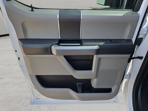 Used 2019 Ford F150 XLT w/ Trailer Tow Package AWD/4WD image 30