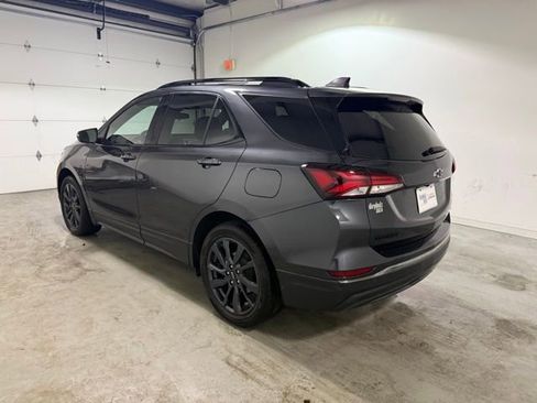 Certified 2022 Chevrolet Equinox RS w/ RS Leather Package image 4