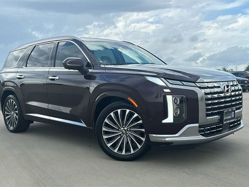 Used 2024 Hyundai Palisade Calligraphy FWD image 6