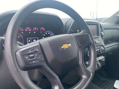 Used 2024 Chevrolet Silverado 2500 Custom w/ Custom Convenience Package image 12