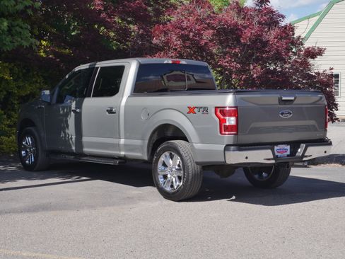 Used 2019 Ford F150 XLT w/ Equipment Group 302A Luxury AWD/4WD image 19