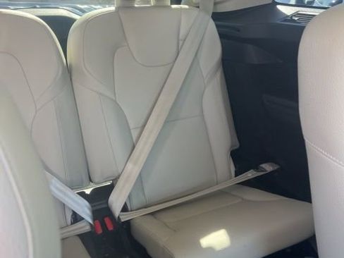 Used 2023 Volvo XC90 B6 Plus w/ Protection Package Premier image 27
