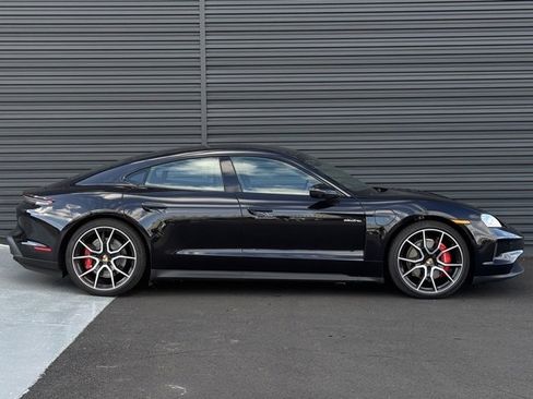 New 2025 Porsche Taycan 4S image 8