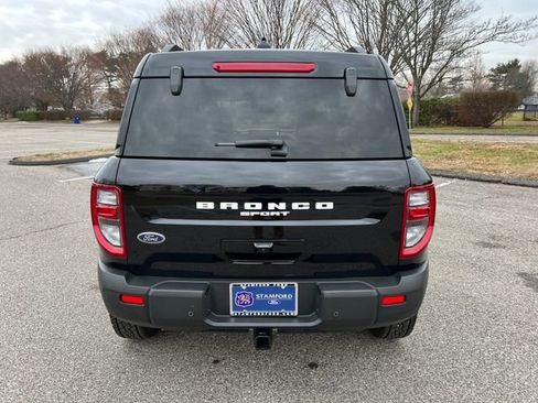 Used 2025 Ford Bronco Sport Badlands image 9