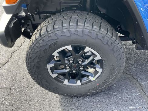 New 2026 Jeep Gladiator Rubicon AWD/4WD image 72