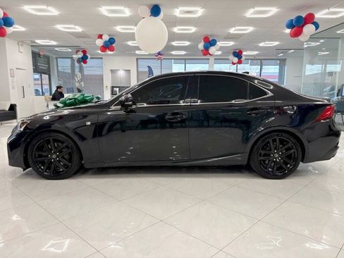 Used 2018 Lexus IS 300 F Sport w/ F Sport Package image 4