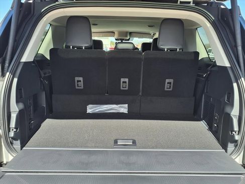 New 2026 Ford Expedition Active image 21