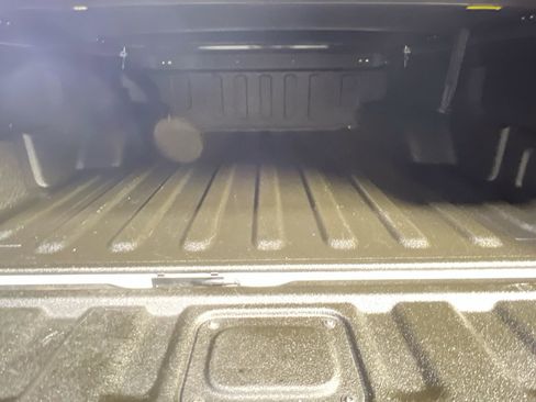 Used 2022 Jeep Gladiator Sport AWD/4WD image 22