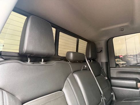 Used 2022 GMC Sierra 2500 Denali w/ Denali Black Diamond Edition AWD/4WD image 52