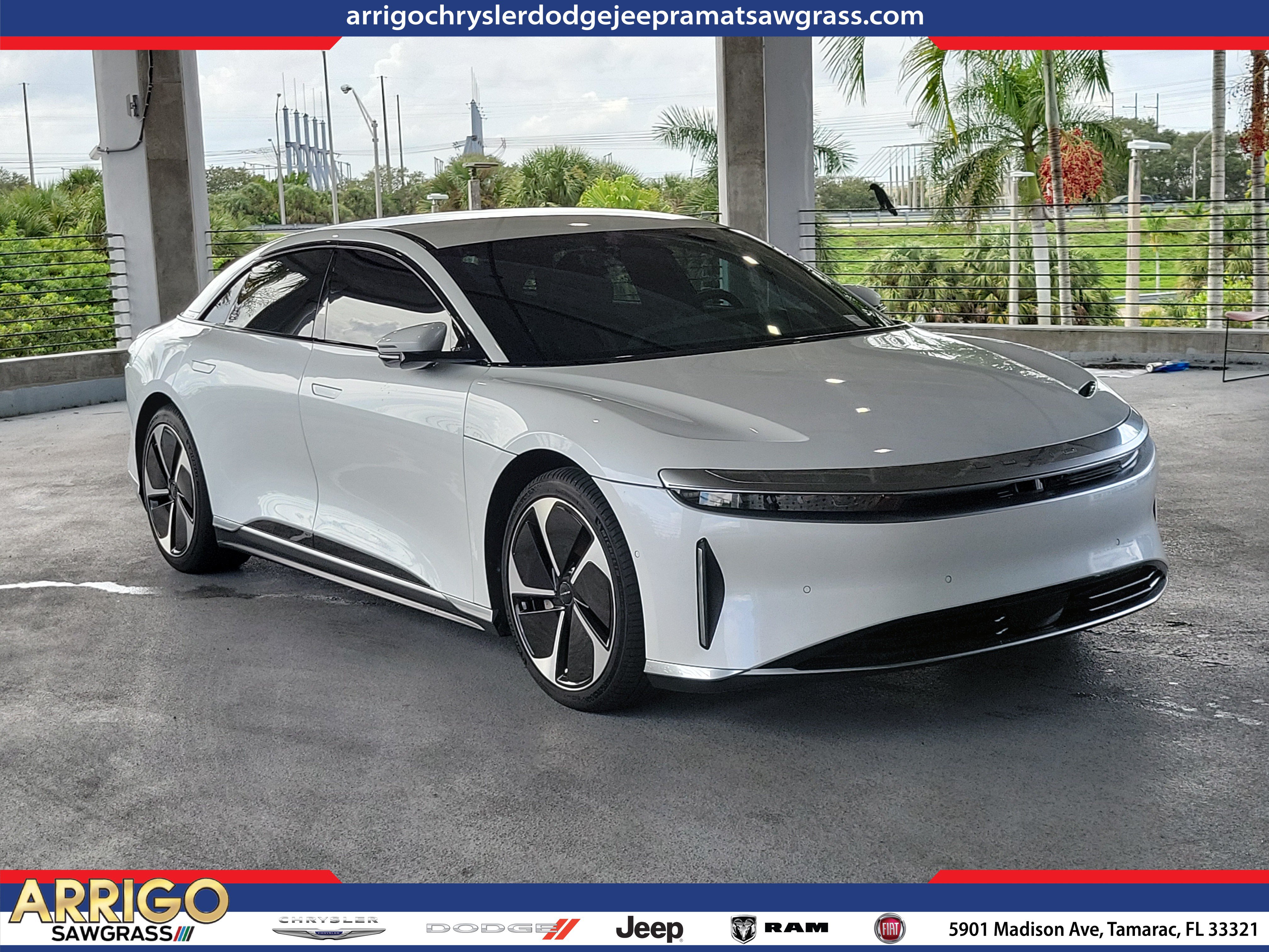 Used 2023 Lucid Air Touring AWD/4WD image 1