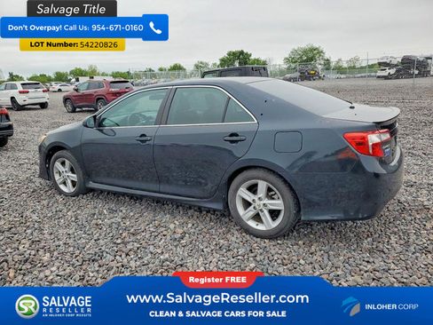 Used 2012 Toyota Camry SE FWD image 3