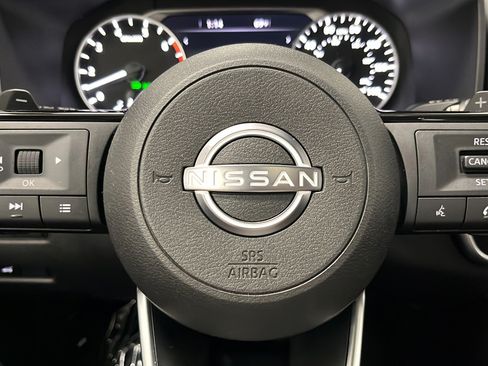 Used 2023 Nissan Rogue SL w/ SL Premium Package AWD/4WD image 16