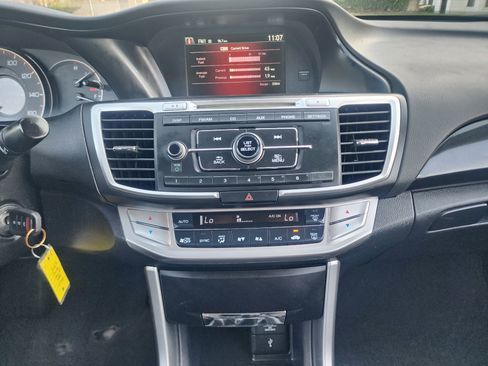 Used 2013 Honda Accord Sport image 26