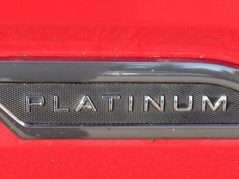 Used 2025 Toyota Sequoia Platinum image 9