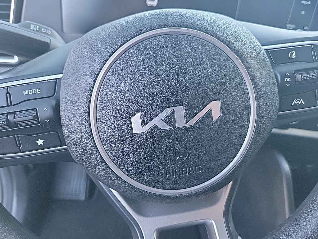 Used 2023 Kia Sportage LX FWD image 23