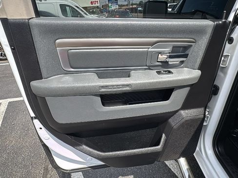 Used 2016 RAM 1500 Big Horn AWD/4WD image 14