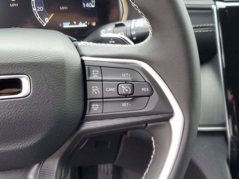 New 2025 Jeep Grand Cherokee L Altitude RWD image 22