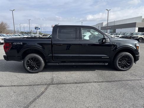 Used 2024 Ford F150 Lariat w/ Equipment Group 502A High image 8