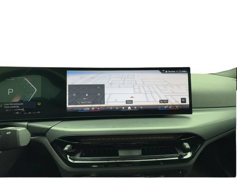 Used 2026 BMW 230i Coupe w/ Premium Package RWD image 41