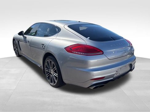 Used 2015 Porsche Panamera AWD/4WD image 4