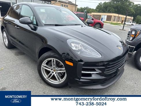 Used 2020 Porsche Macan AWD/4WD image 1