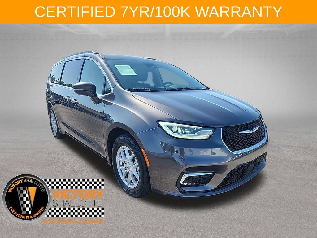 Certified 2022 Chrysler Pacifica Touring-L FWD image 1