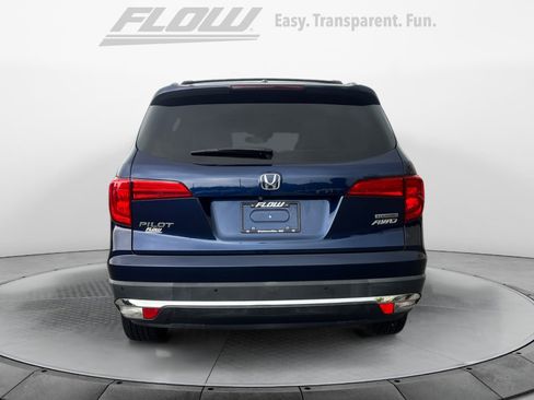 Used 2017 Honda Pilot Touring image 8