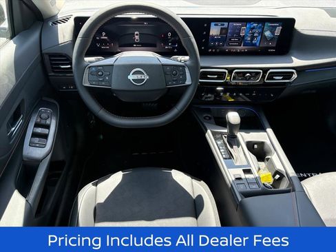 New 2026 Nissan Sentra SR FWD image 23