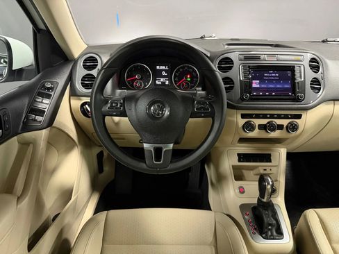 Used 2016 Volkswagen Tiguan R-Line image 11