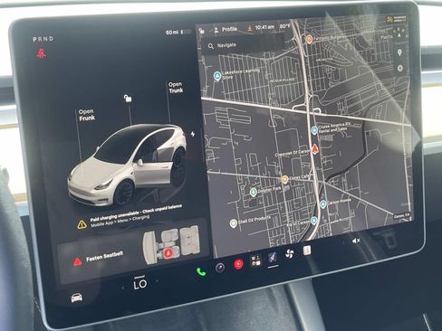 Used 2023 Tesla Model Y Long Range AWD/4WD image 23