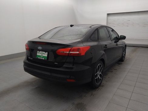 Used 2017 Ford Focus SEL image 9